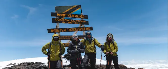 Rongai-ruten - Dag 6 - Vandring til Uhuru Peak og nedstigning til Horombo Camp